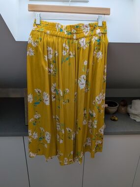 Women's Floral Mustard Midi Skirt